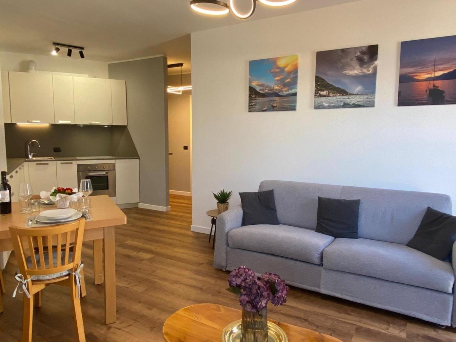 Lakeside Apartment กราเวโดนา ภายนอก รูปภาพ